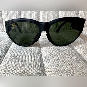 Ray Ban black wayfarer Sunglasses 1992 Olympic Games special edition
